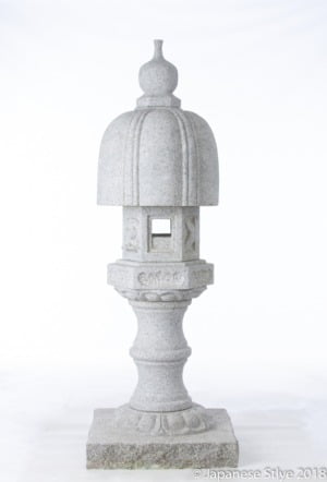 Nuresagi Granite Japanese Lantern